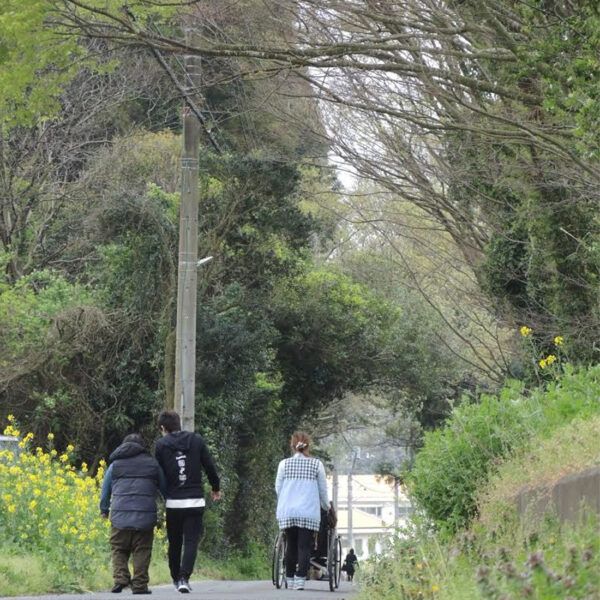 のぼるばかりが、<br />
人生じゃないもの。